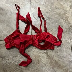 Victoria’s Secret Christmas wrap-me-a-bow bra